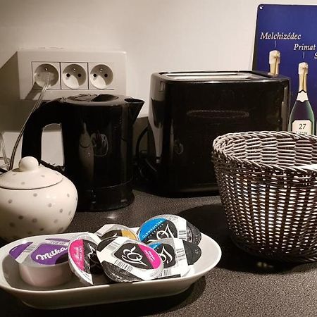 L'Ecu : Un Haussmannien Accueillant! Apartment Reims Bagian luar foto